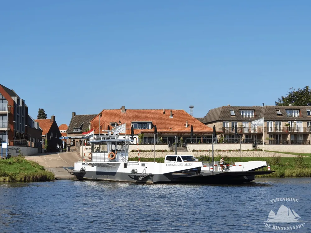 Veerpont Arcen–Broekhuizen